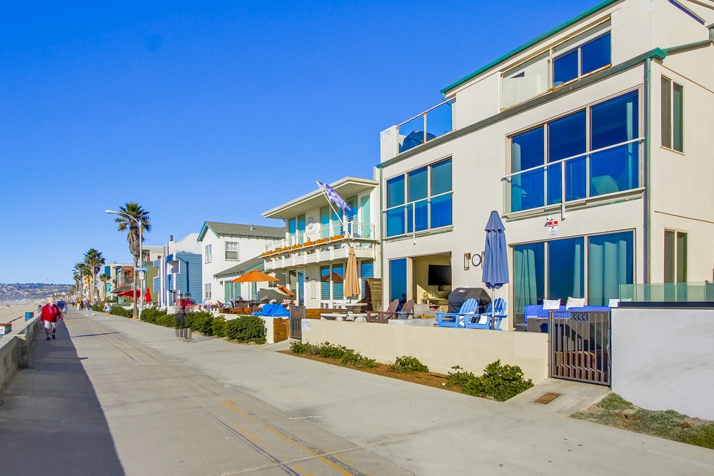 Virtual tour photo 4 of 60 for 3333 Ocean Front Walk UNIT 2