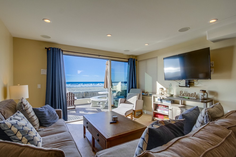 Virtual tour photo 12 of 60 for 3333 Ocean Front Walk UNIT 2