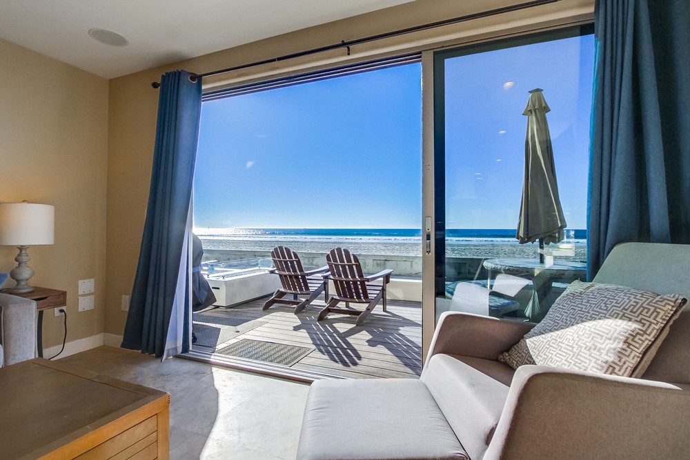 Virtual tour photo 13 of 60 for 3333 Ocean Front Walk UNIT 2