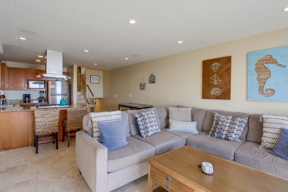 Virtual tour photo 14 of 60 for 3333 Ocean Front Walk UNIT 2