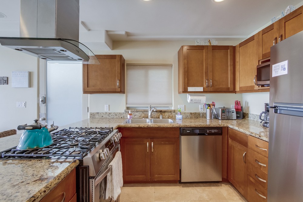 Virtual tour photo 20 of 60 for 3333 Ocean Front Walk UNIT 2