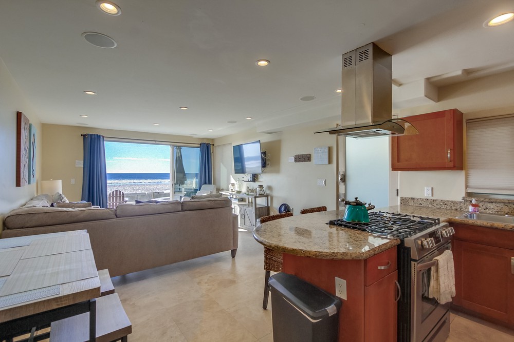 Virtual tour photo 21 of 60 for 3333 Ocean Front Walk UNIT 2