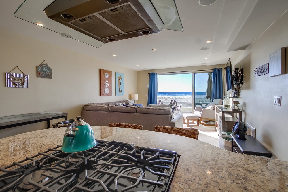 Virtual tour photo 26 of 60 for 3333 Ocean Front Walk UNIT 2