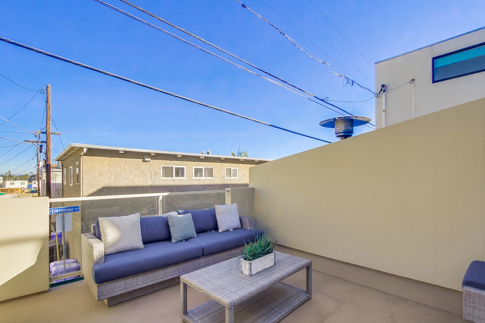 Virtual tour photo 46 of 60 for 3333 Ocean Front Walk UNIT 2