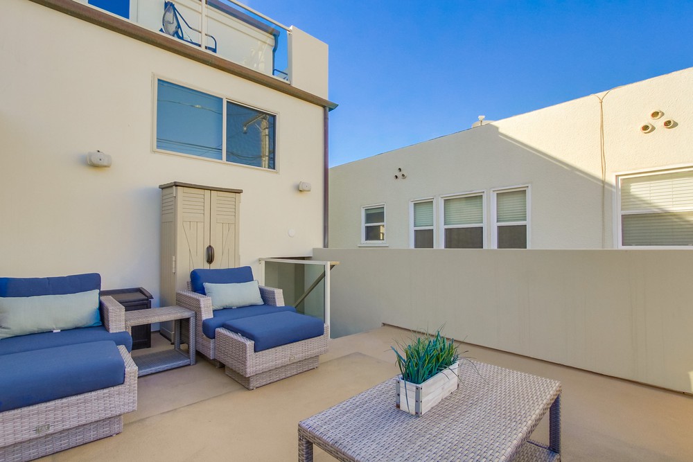 Virtual tour photo 47 of 60 for 3333 Ocean Front Walk UNIT 2