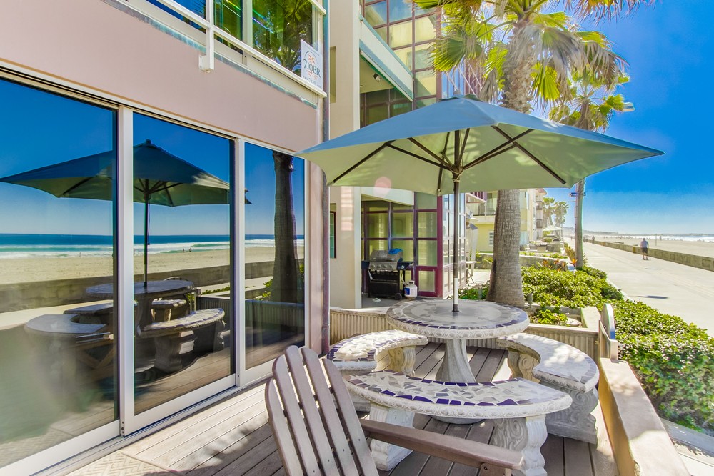 Virtual tour photo 3 of 70 for 3333 Ocean Front Walk