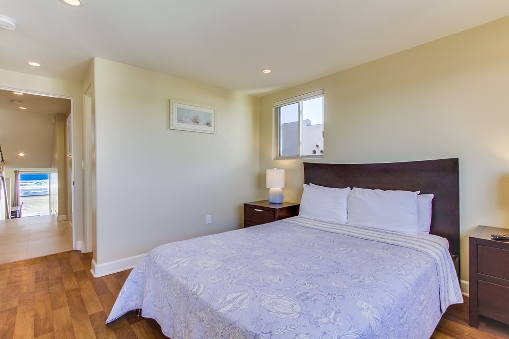 Virtual tour photo 16 of 70 for 3333 Ocean Front Walk