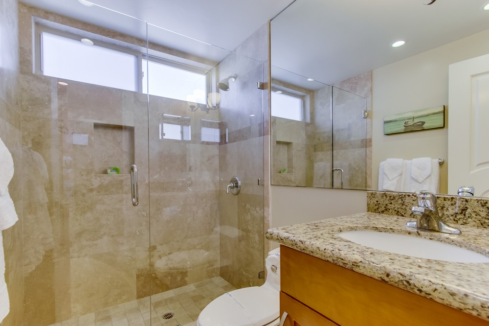 Virtual tour photo 18 of 70 for 3333 Ocean Front Walk