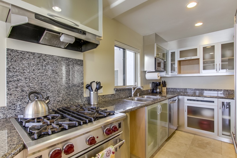 Virtual tour photo 37 of 70 for 3333 Ocean Front Walk