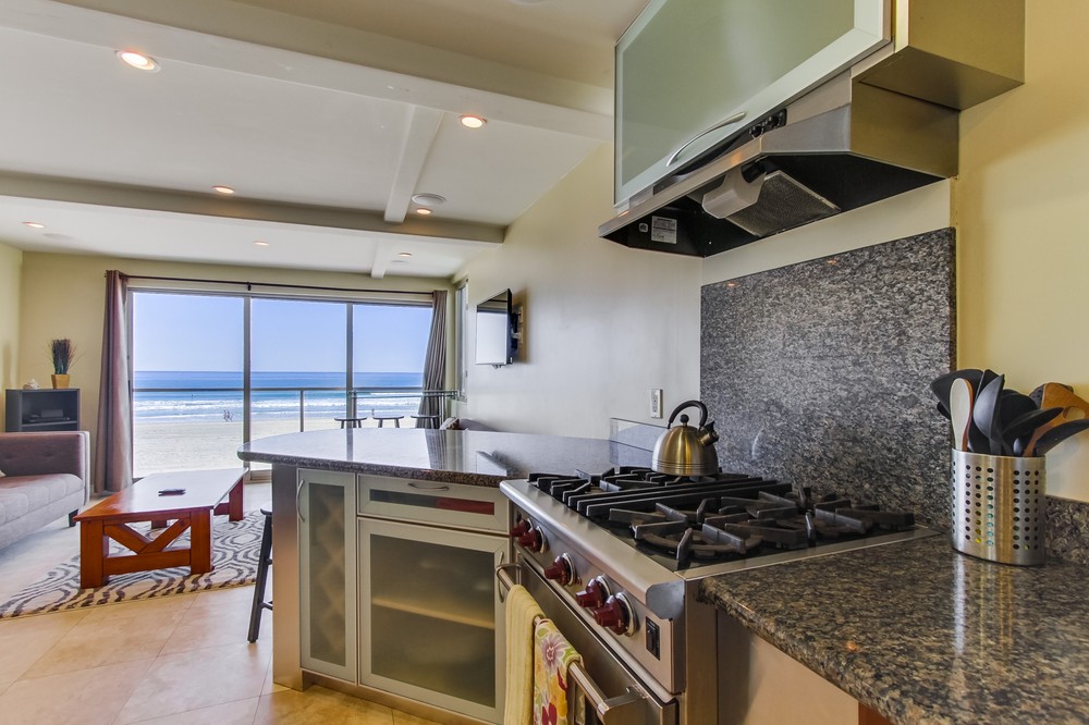 Virtual tour photo 39 of 70 for 3333 Ocean Front Walk