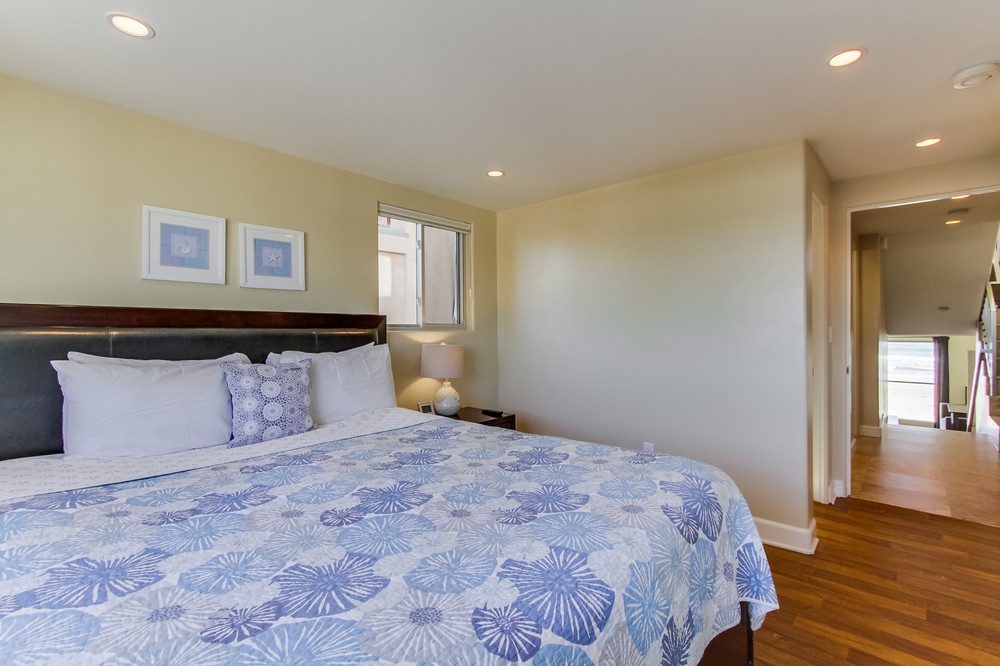 Virtual tour photo 52 of 70 for 3333 Ocean Front Walk