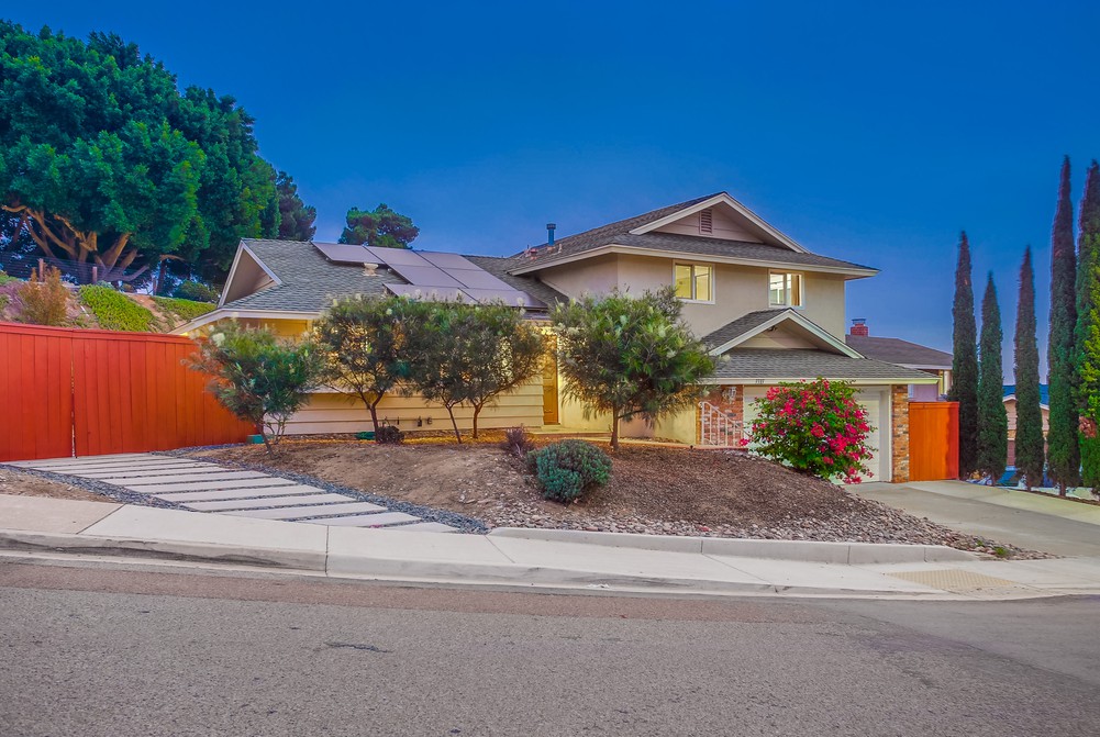 Virtual tour photo 4 of 67 for 3333 Yucca Ave
