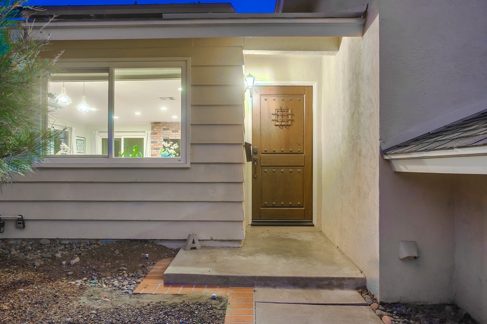 Virtual tour photo 5 of 67 for 3333 Yucca Ave