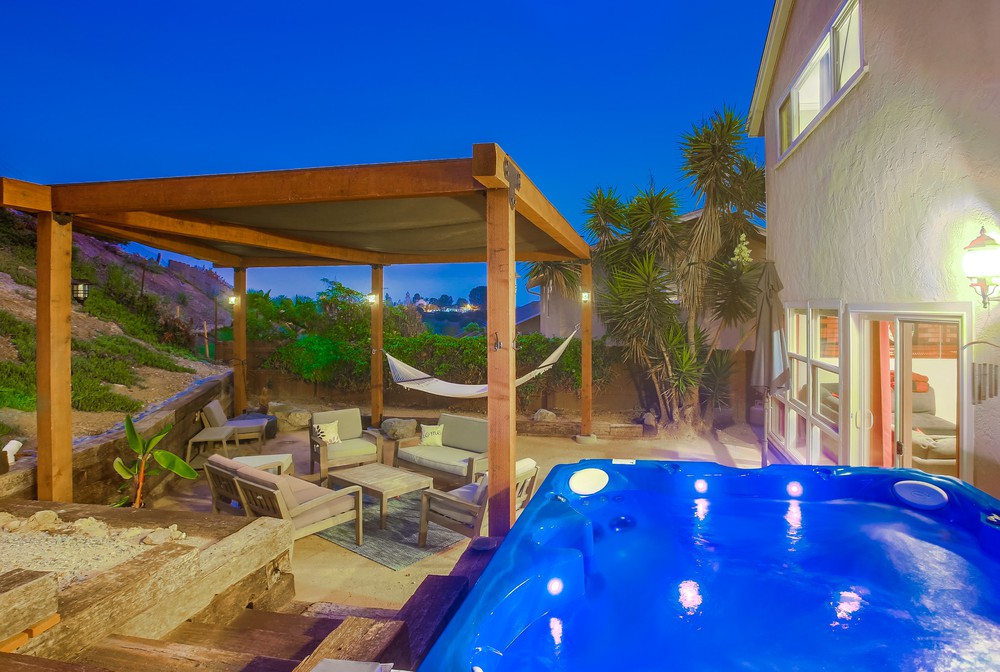 Virtual tour photo 8 of 67 for 3333 Yucca Ave