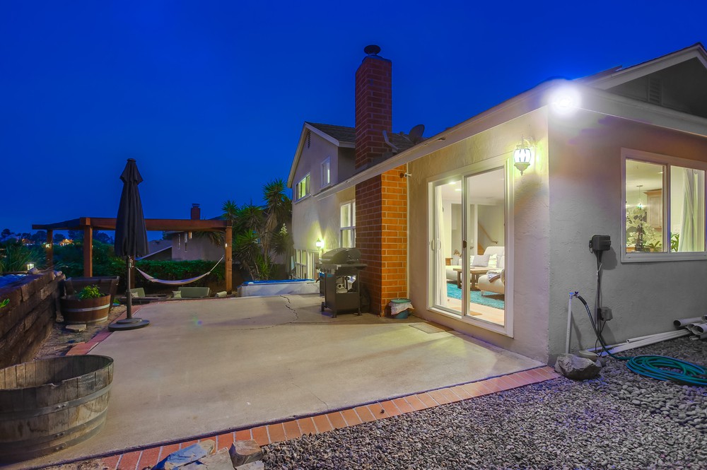 Virtual tour photo 10 of 67 for 3333 Yucca Ave
