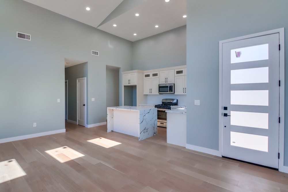 Virtual tour photo 5 of 48 for 3334 Altadena Ave