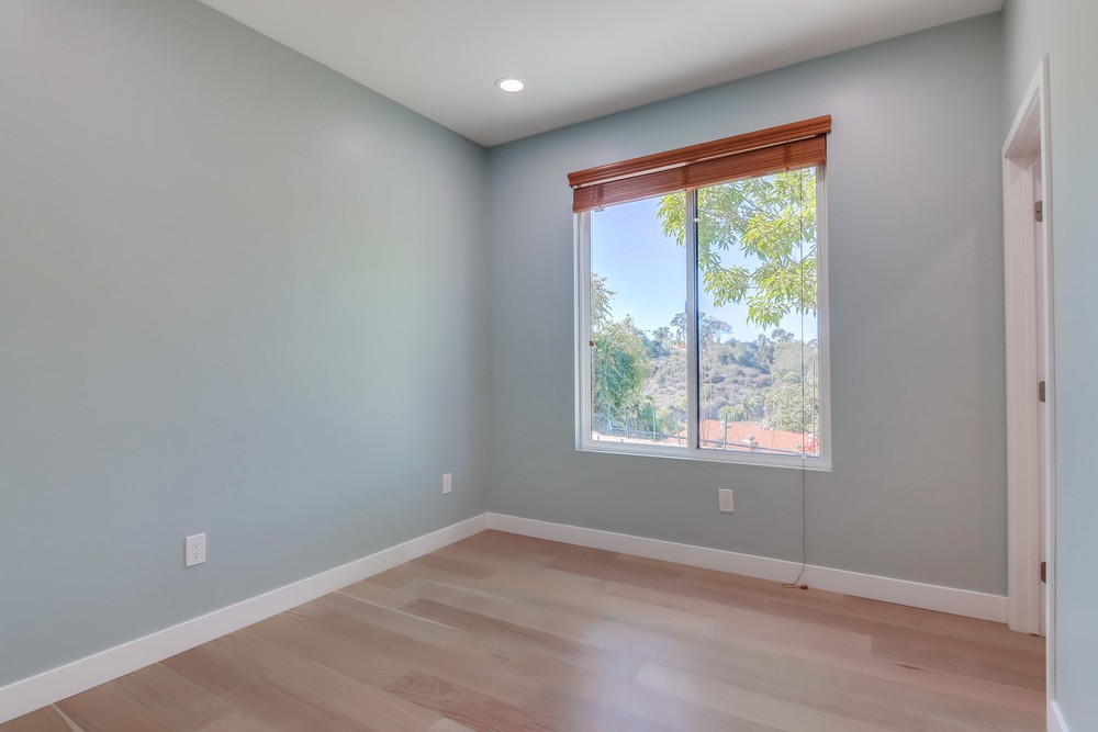 Virtual tour photo 21 of 48 for 3334 Altadena Ave