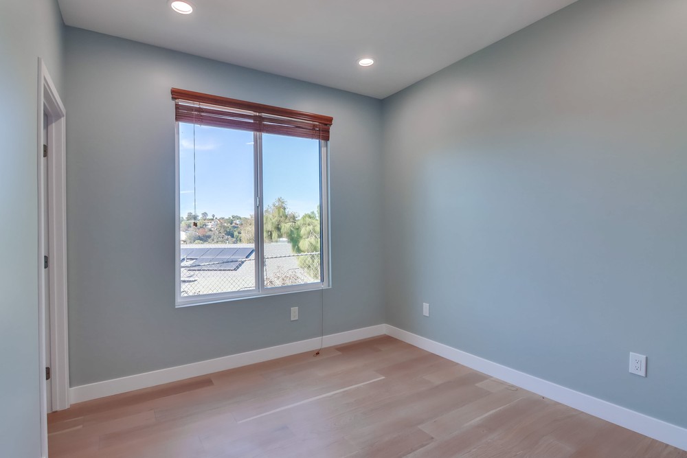 Virtual tour photo 27 of 48 for 3334 Altadena Ave