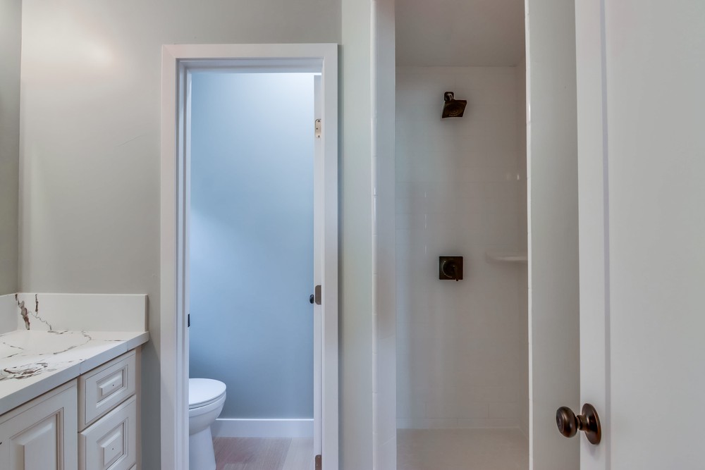 Virtual tour photo 37 of 48 for 3334 Altadena Ave