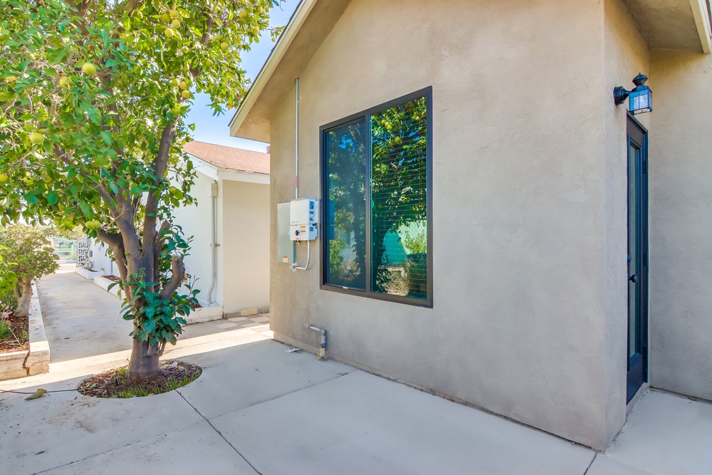 Virtual tour photo 41 of 48 for 3334 Altadena Ave
