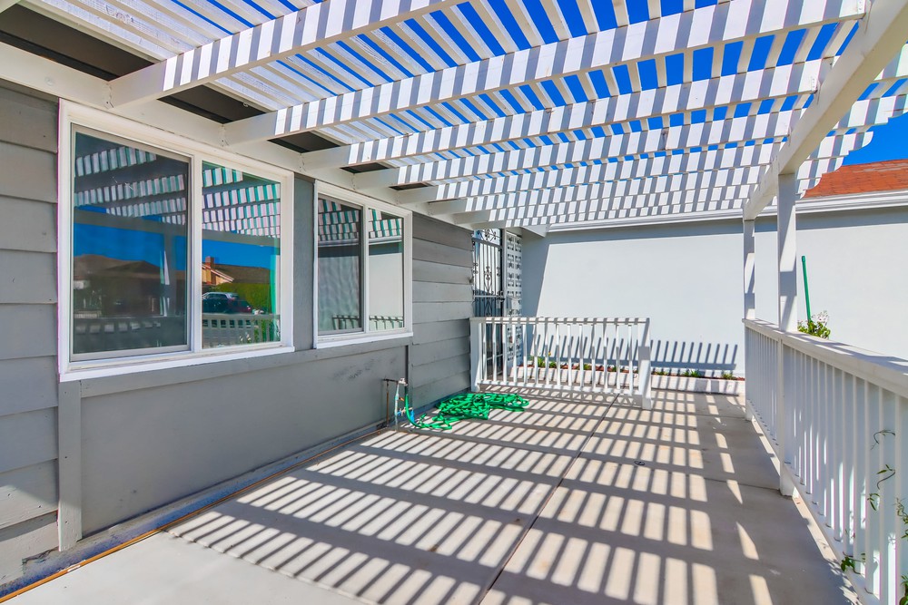 Virtual tour photo 7 of 37 for 3334 Altadena Ave