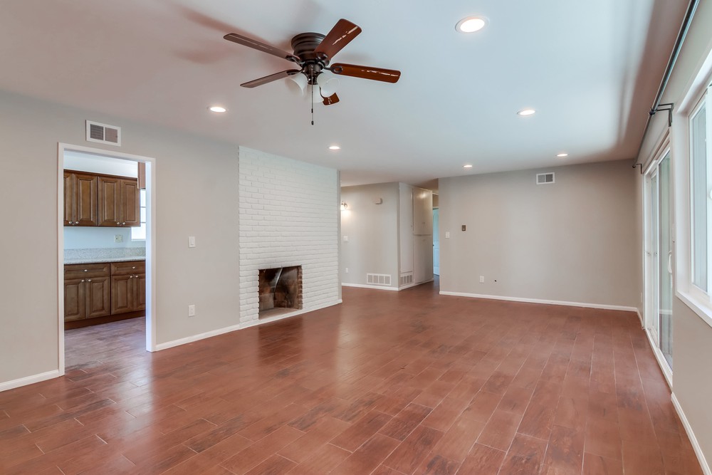 Virtual tour photo 14 of 37 for 3334 Altadena Ave