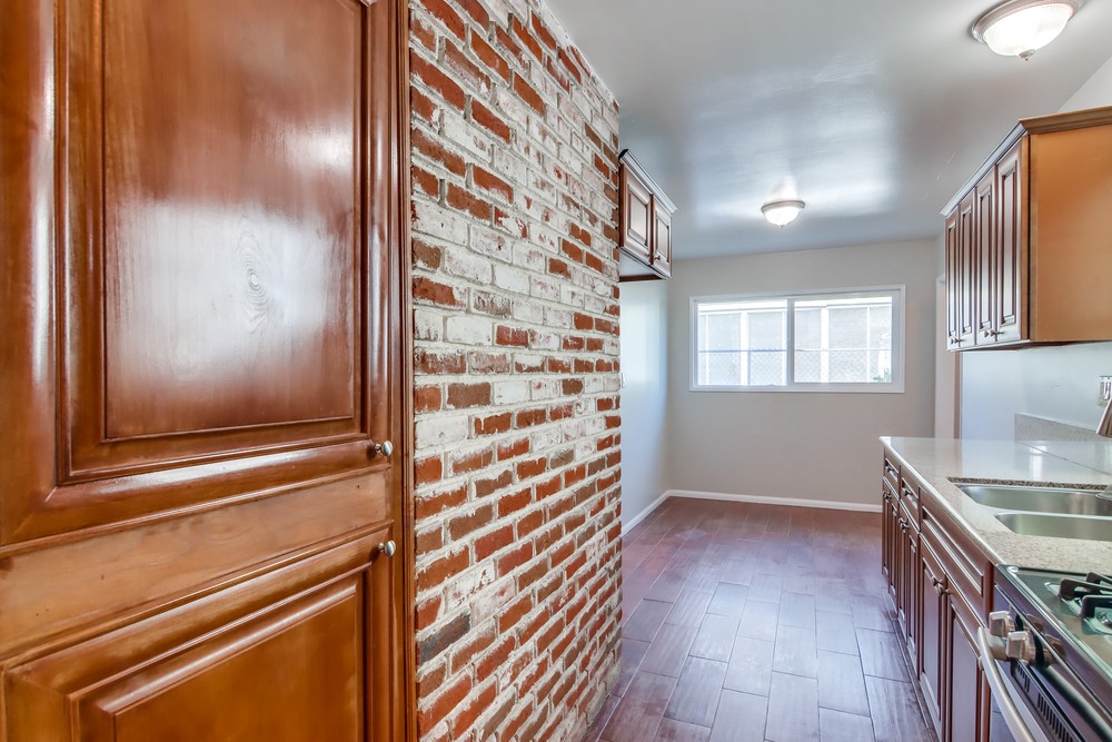 Virtual tour photo 18 of 37 for 3334 Altadena Ave