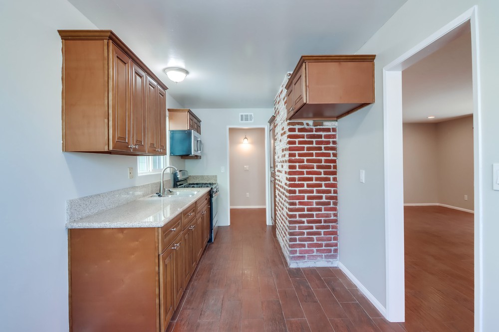 Virtual tour photo 21 of 37 for 3334 Altadena Ave