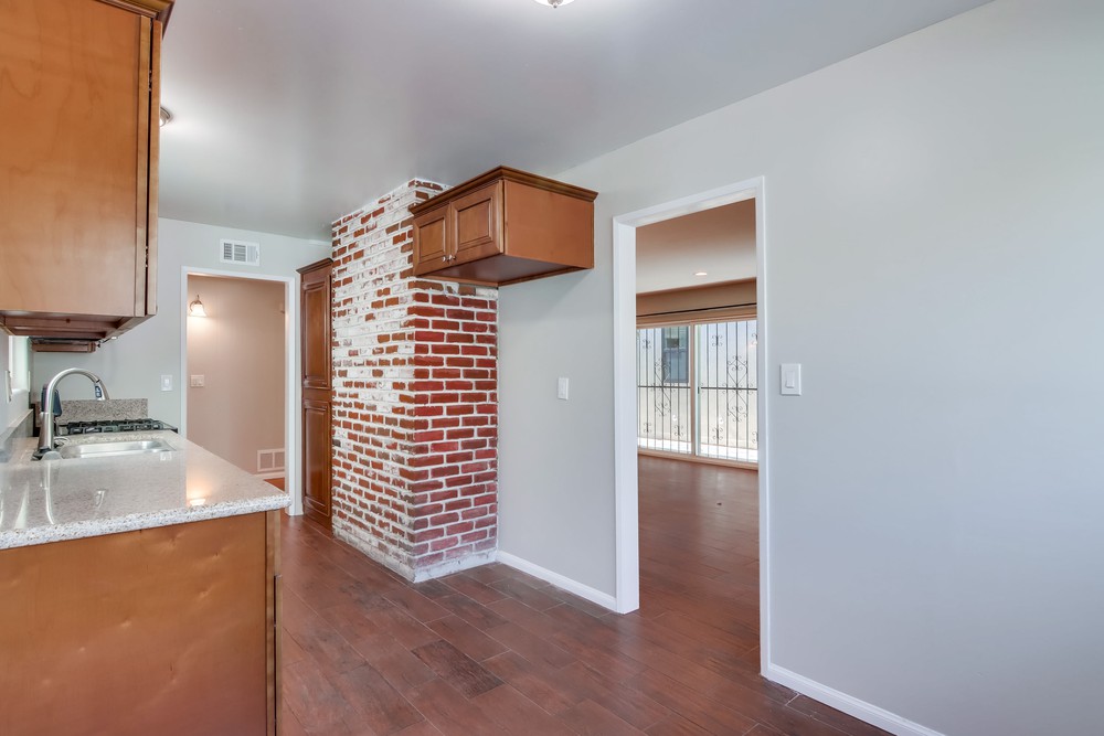 Virtual tour photo 23 of 37 for 3334 Altadena Ave