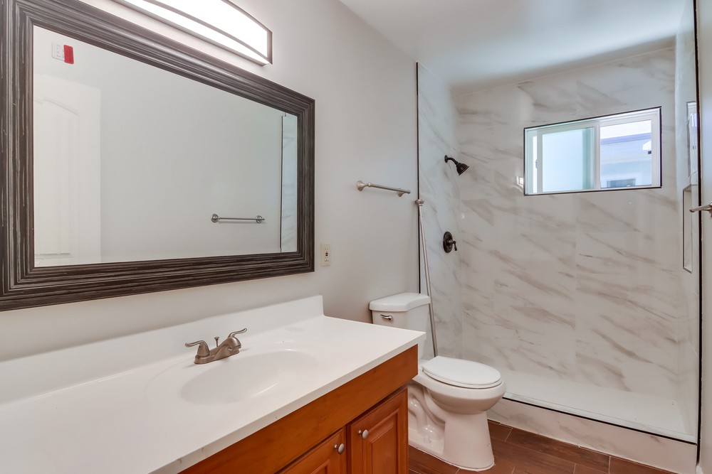 Virtual tour photo 34 of 37 for 3334 Altadena Ave