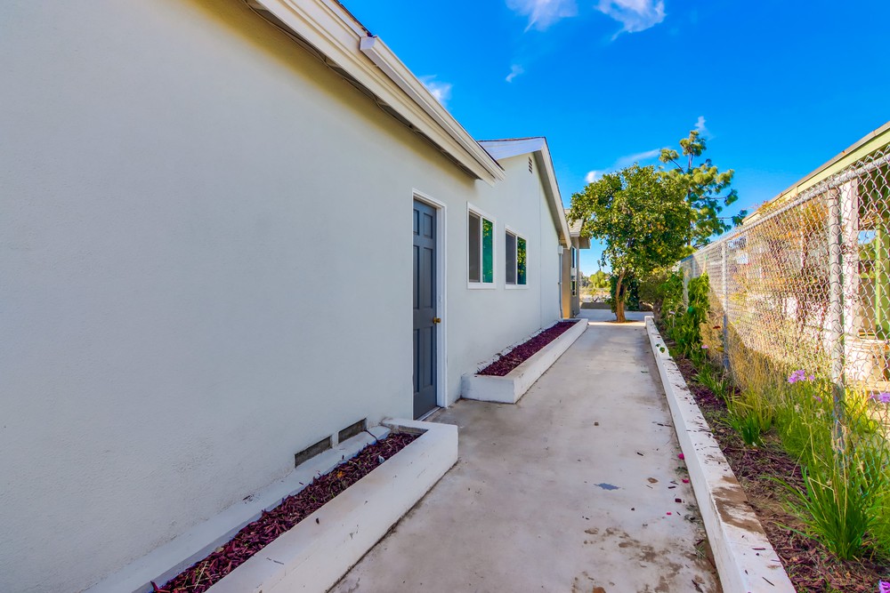 Virtual tour photo 36 of 37 for 3334 Altadena Ave