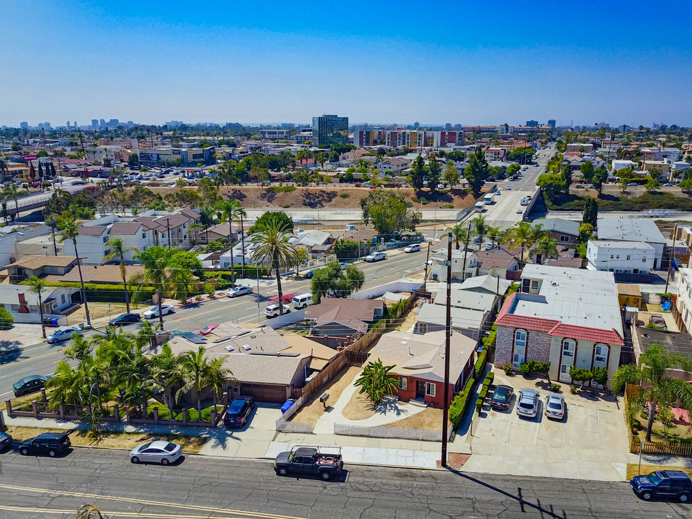 Virtual tour photo 10 of 24 for 3334 Lincoln Ave