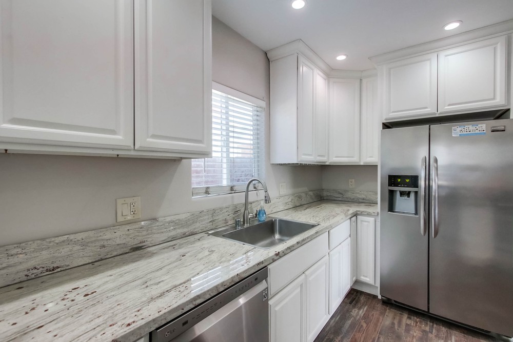Virtual tour photo 13 of 37 for 3334 Lincoln Ave