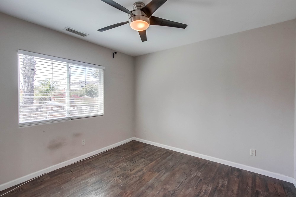 Virtual tour photo 15 of 37 for 3334 Lincoln Ave