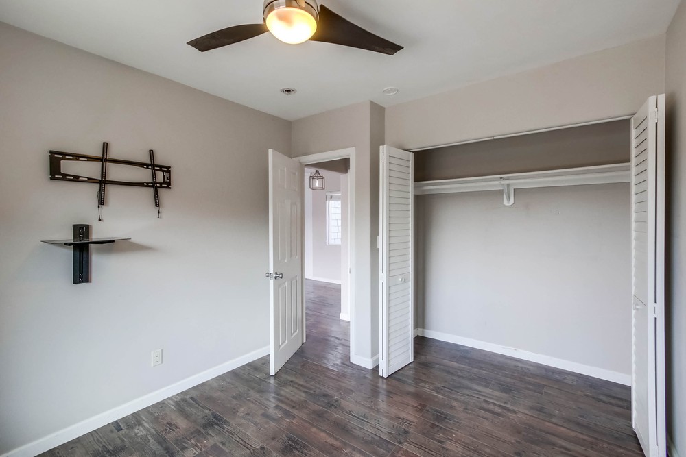 Virtual tour photo 21 of 37 for 3334 Lincoln Ave