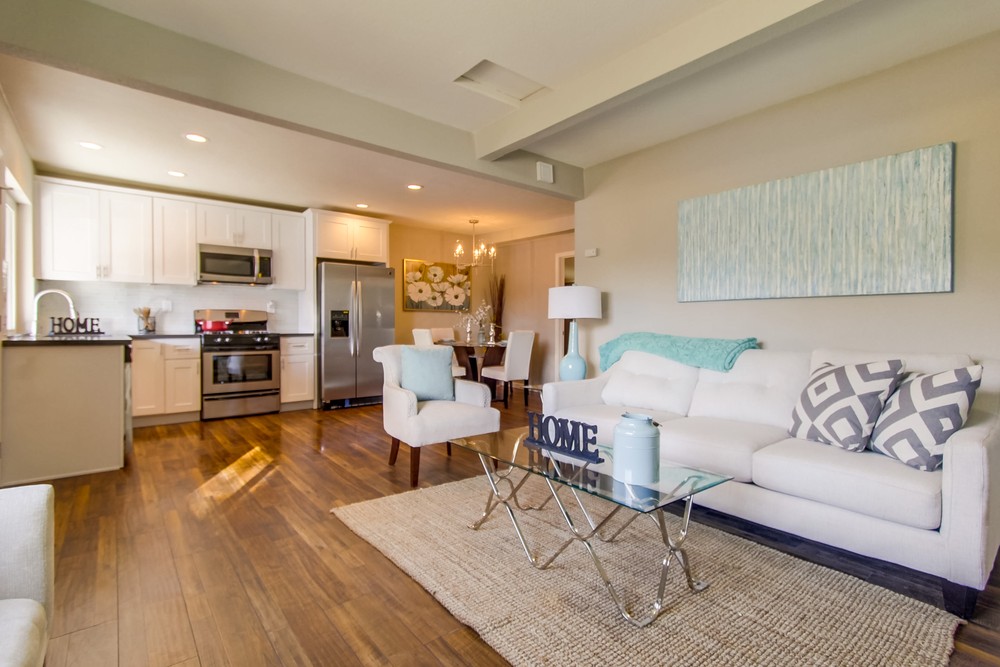 Virtual tour photo 10 of 48 for 3337 Menlo Ave