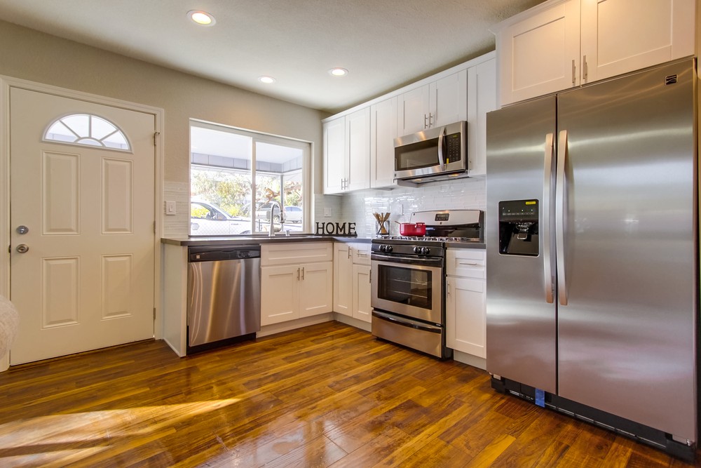 Virtual tour photo 14 of 48 for 3337 Menlo Ave