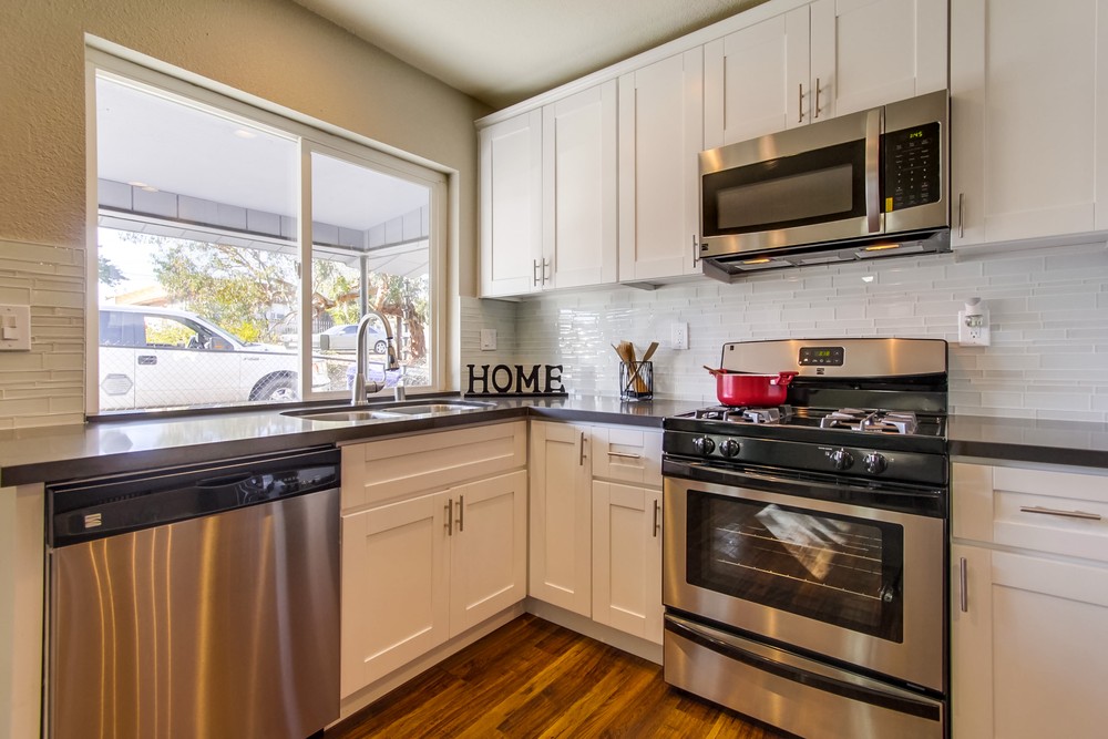 Virtual tour photo 15 of 48 for 3337 Menlo Ave