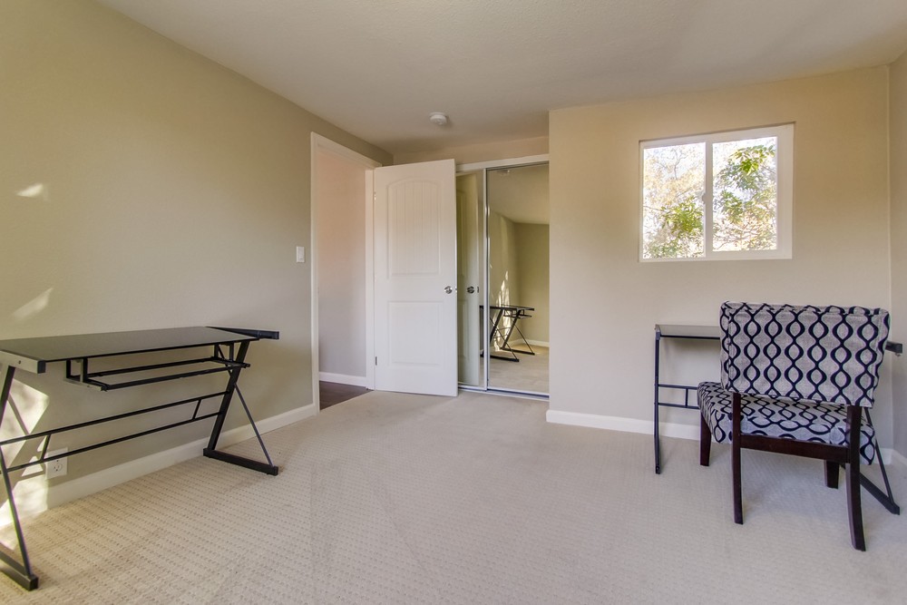 Virtual tour photo 24 of 48 for 3337 Menlo Ave