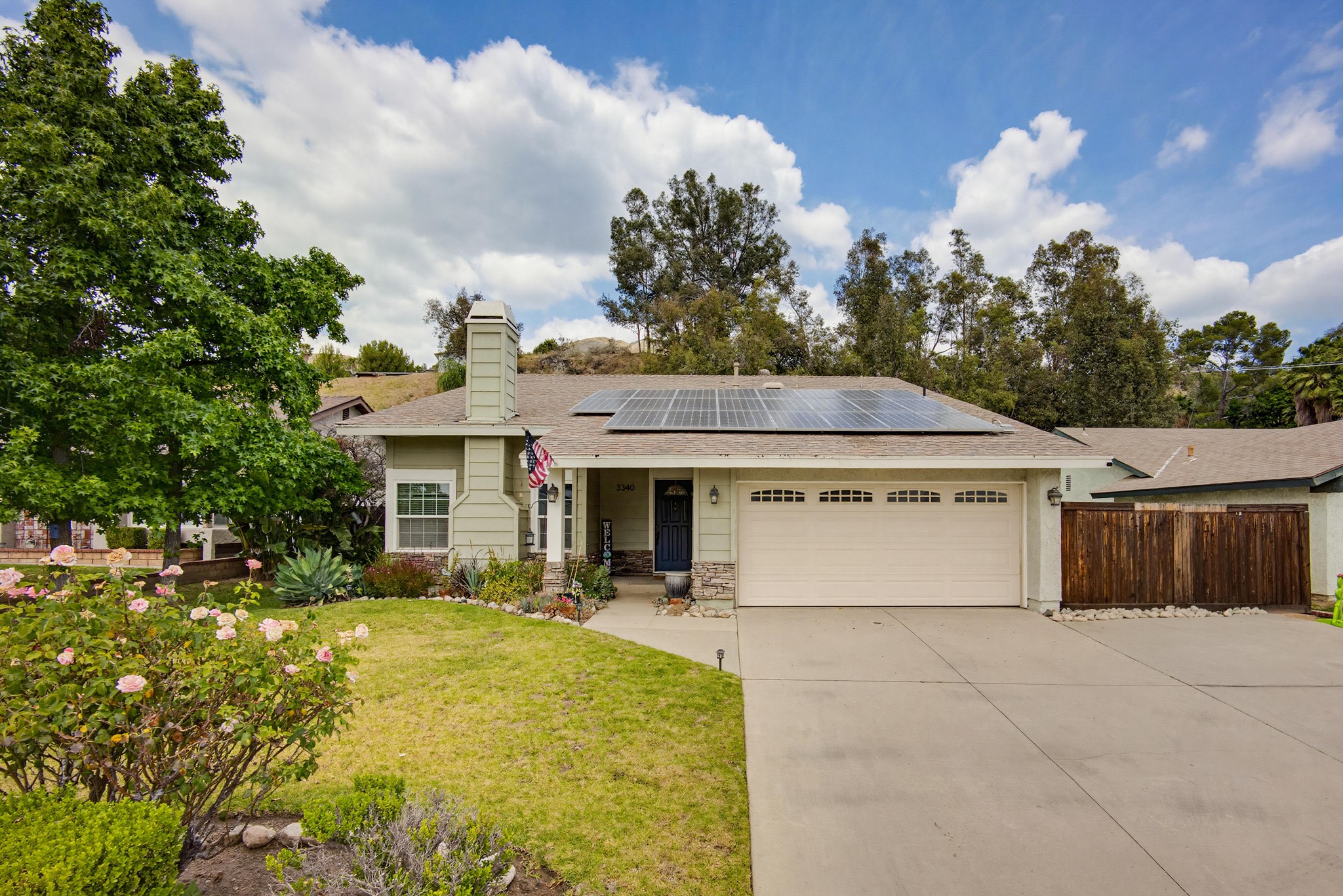 Virtual tour photo 1 of 38 for 3340 Lynwood Dr