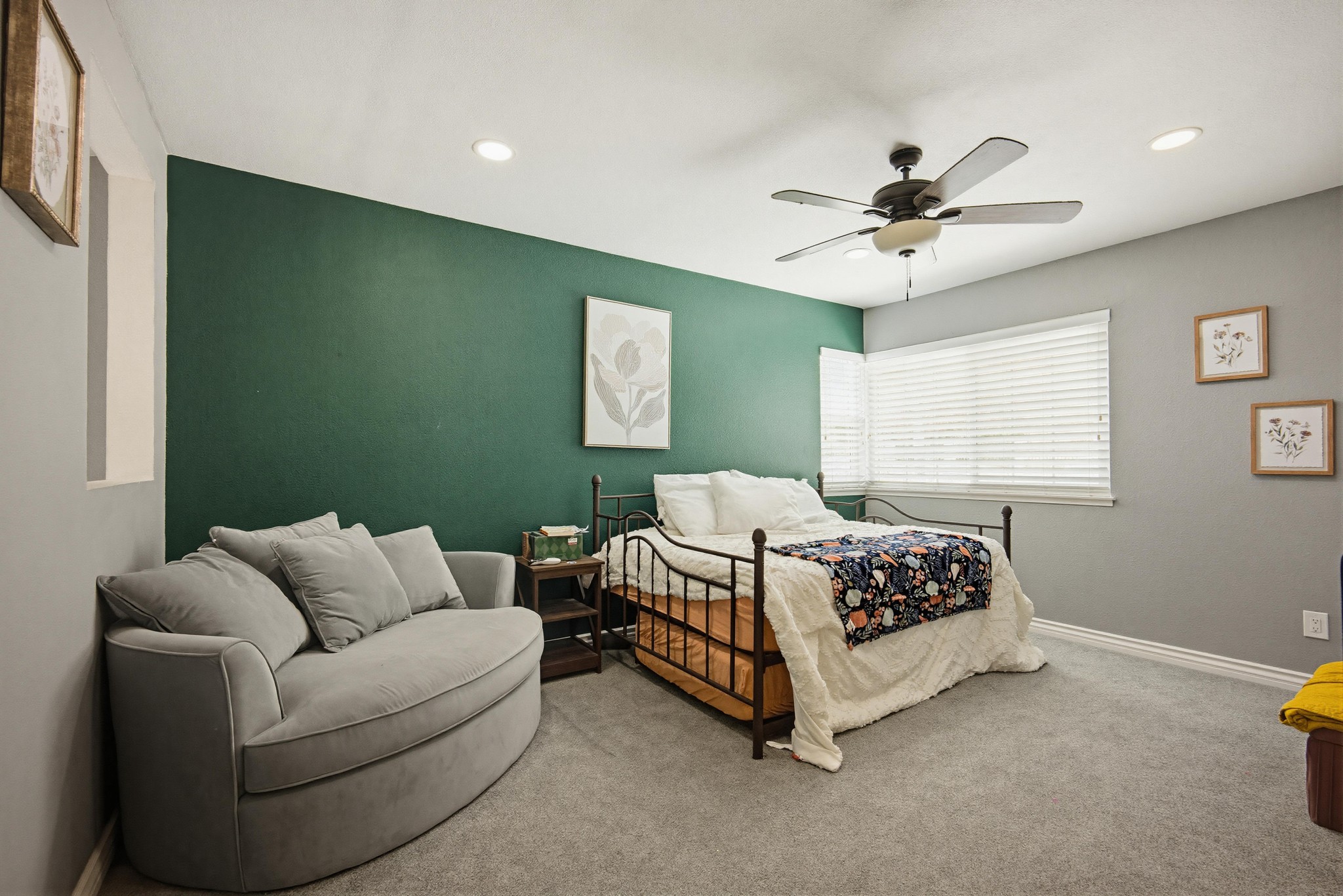 Virtual tour photo 22 of 38 for 3340 Lynwood Dr