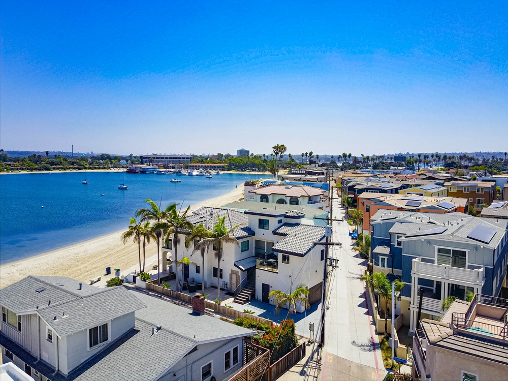 Virtual tour photo 4 of 32 for 3343 Bayside Walk