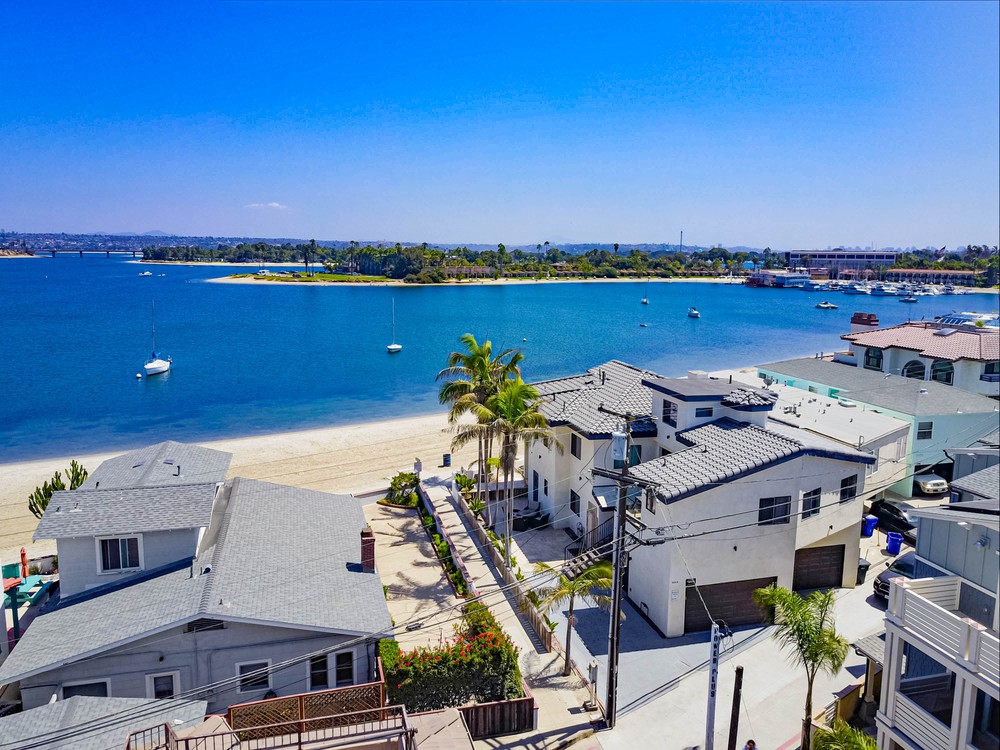 Virtual tour photo 17 of 32 for 3343 Bayside Walk