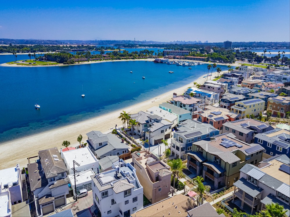 Virtual tour photo 18 of 32 for 3343 Bayside Walk