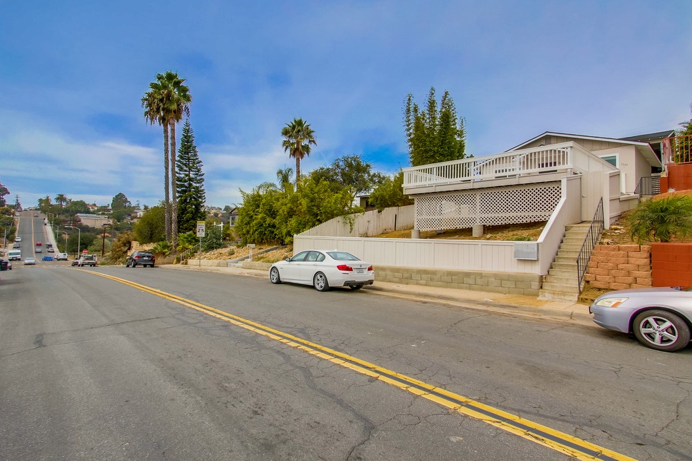 Virtual tour photo 4 of 105 for 3344 C St