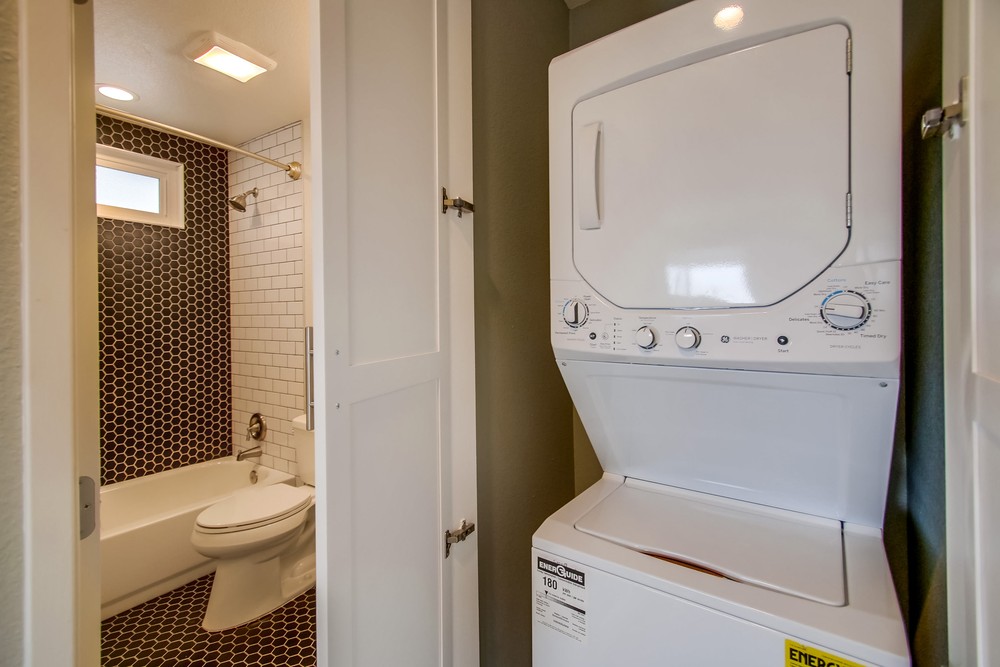 Virtual tour photo 32 of 105 for 3344 C St