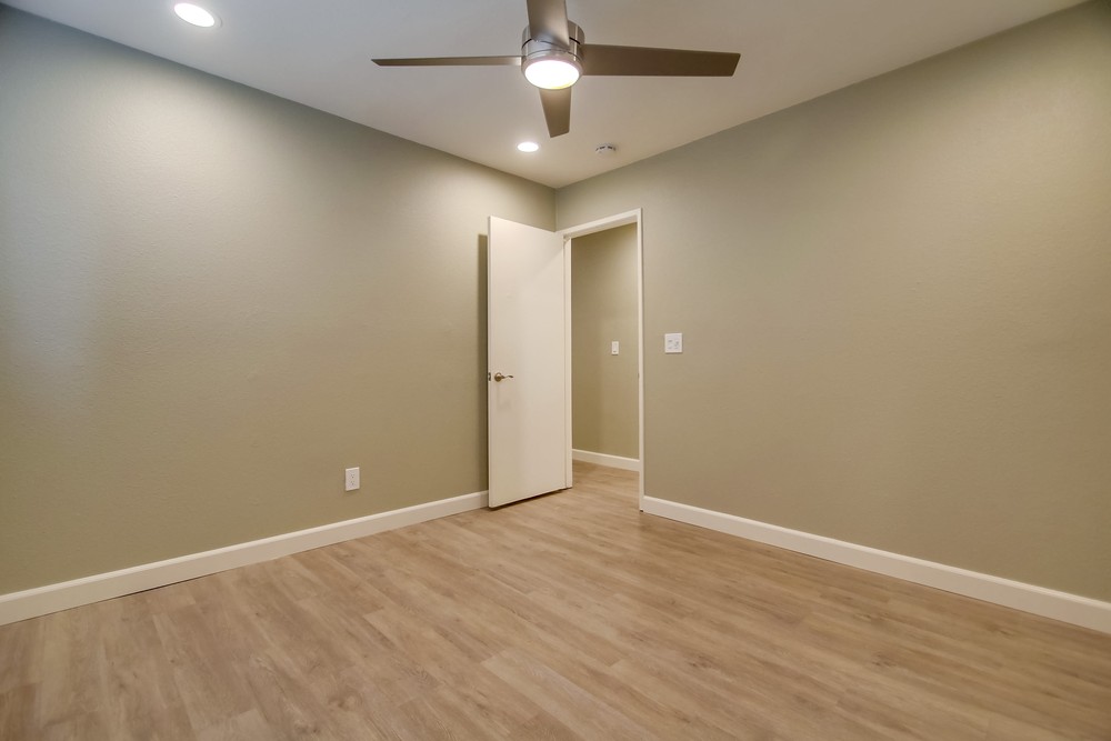 Virtual tour photo 81 of 105 for 3344 C St