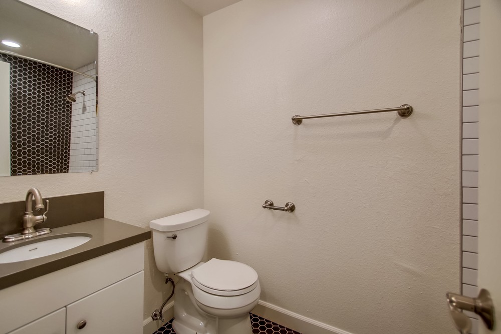 Virtual tour photo 103 of 105 for 3344 C St