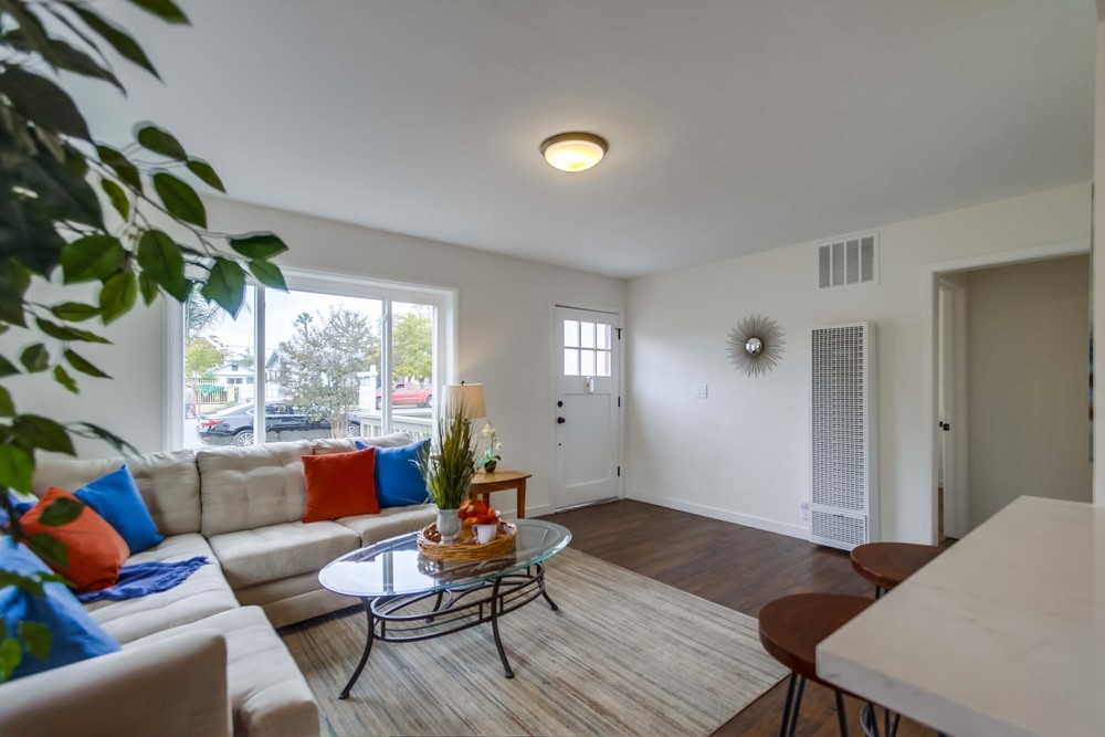 Virtual tour photo 13 of 45 for 3345 41st St