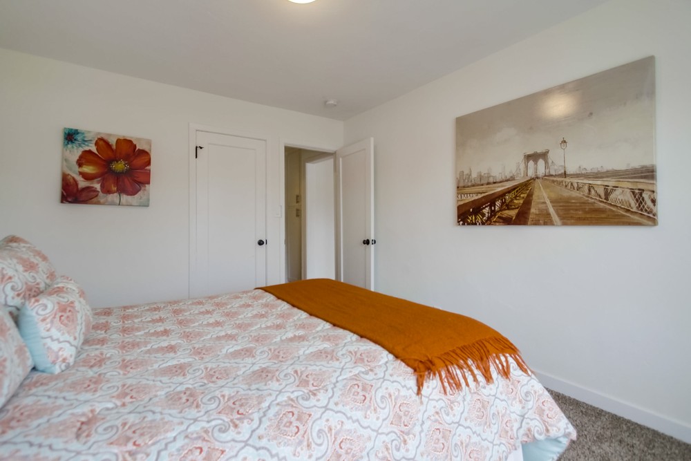 Virtual tour photo 29 of 45 for 3345 41st St